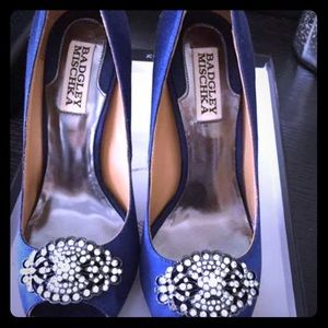 Badgley Mischka size 6M